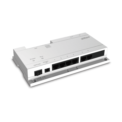 Switch PoE 6 ports + 2 cascade